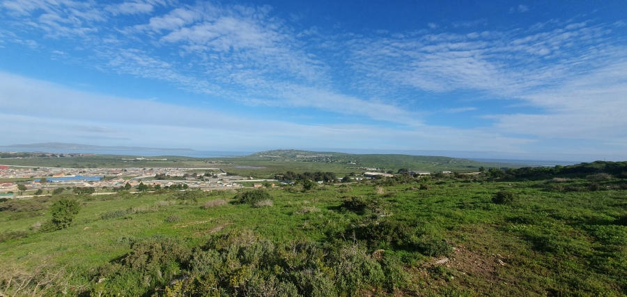 0 Bedroom Property for Sale in Hoogland Western Cape